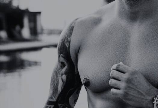 Masajista erótico en Sevilla para parejas (2)