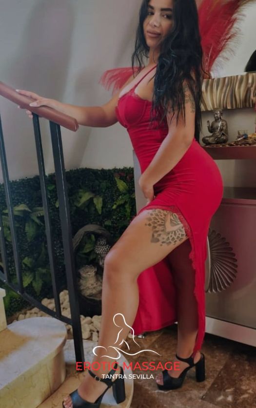 masajista erótica en Nervión Sevilla Lucía morena española